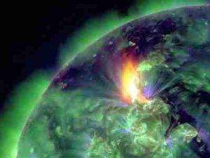 royaume uni tempate solaire 300x225 - Les tempêtes solaires : une menace nationale pour le Royaume-Uni