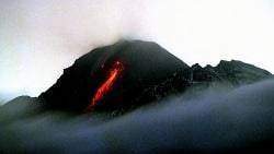 Bezymianny - Les volcans en Asie: Bezymianny, Kamtchatka