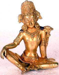 introspective indra murti 236x300 - Les douze grands Deva : Indra
