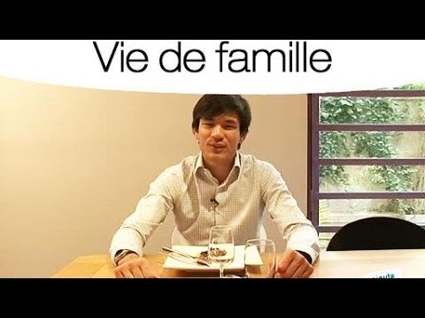 Bien se tenir à table : Les bonnes manières