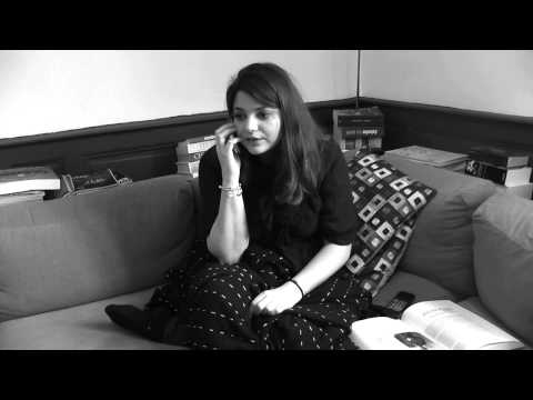 bRèVes - Conversation téléphonique "mère-fille"
